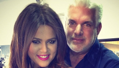 Kylie Jenner tweets awkward photo of Khloe Kardashian   and her real “dad”