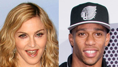 Us Weekly: Madonna tried to get cozy with Victor Cruz at the Super Bowl
