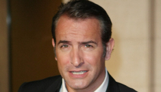 Jean Dujardin wins the Oscar for Best Actor for ‘The Artist’