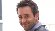 Alex O’Loughlin enters rehab for recent issues with prescription painkillers