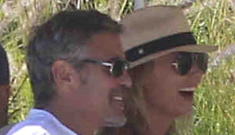 George Clooney & Stacy Keibler are still together, on vacation in Mexico