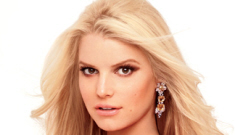 Jessica Simpson: “Only one month to go!  I can’t wear   heels anymore”