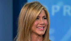 Video of Jennifer Aniston on Oprah, didn’t gush about Mayer, thanks fans