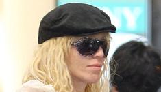 Courtney Love in unintelligible rant against maid who stole from her