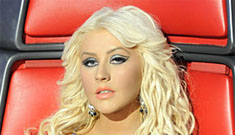 When Christina Aguilera gets mad: ‘the people in makeup   act like a pit crew & rush in’