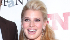 Jessica Simpson gained “80 pounds” and Maxi is “like a little Butterball turkey”