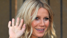 Gwyneth Paltrow forgets to flat-iron, goes wavy: doesn’t she look much better?