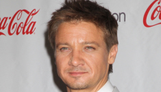 Is Jeremy Renner becoming a sloppy, hard-partying boozehound monster?