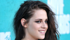 Kristen Stewart in GUiSHEM at the MTV Movie Awards: pretty or rough?