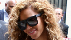 Beyonce is empty-handed, Jay-Z carries baby Blue Ivy for family photo-op in Paris