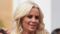 Jenny McCarthy on her Playboy cover: “I grew out a bush”