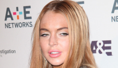 Lindsay Lohan was carrying liquor in a water bottle at the time of her accident