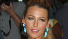 Blake Lively in yellow Gucci at NY premiere of ‘Savages’: lovely & sunny?
