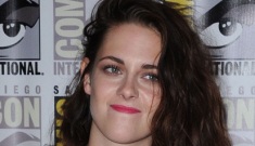 Kristen Stewart’s Comic-Con outfit: unflattering, busted & completely typical?