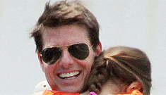 Tom Cruise invited a tabloid reporter to witness his reunion with Suri