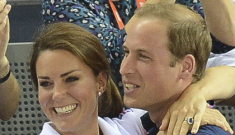 Duchess Kate & Prince   William embrace each other in public: shocking?!
