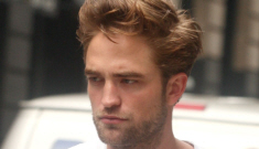 Robert Pattinson seems “happy, friendly, relaxed” during his promotional tour