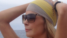 LeAnn Rimes feeds the Twitter trolls, sounds just as crazy as them