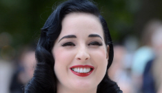 Dita Von Teese & Sparkles partied together, Twihards probably hate her now