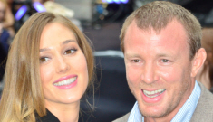 Guy Ritchie is now engaged to pregnant baby-mama Jacqui Ainsley