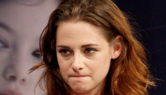 Us Weekly: Kristen Stewart “still feels guilty, still thinks the world hates her”