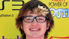 Angus T. Jones sort of apologizes for complaining about ‘Two and a Half Men’