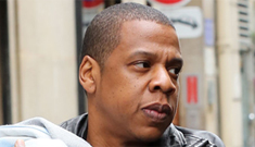 “Jay-Z adorably introduces himself to an old lady on the subway” links