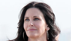 Courteney Cox gets her hands laser treated for age, ‘I’ll wear gloves in summer’