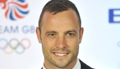 Oscar Pistorius called a friend, tried to revive Reeva Steenkamp after he shot her