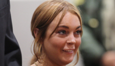 Lindsay Lohan Open Post: Hosted by a crackie who can’t fly commercial