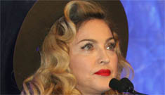 Madonna offended the President of Malawi with an error-filled, handwritten note