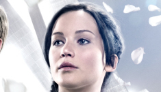 “The new trailer for ‘Catching Fire’ is out, and it looks good” links