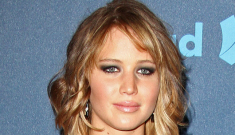 Jennifer Lawrence, showing off shorter hair at GLAAD Awards: adorable?