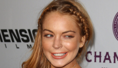 Lindsay Lohan trying to crack shenanigan her way out of starting rehab this week