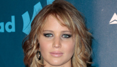 Is Jennifer Lawrence’s hair overprocessed to the point where she’s going bald?