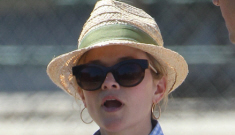 Reese Witherspoon & Jim Toth got pap’d looking happy   at a kids’ soccer game
