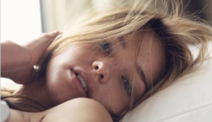 Miranda Kerr Instagrams a ‘just woke up’ makeup-less selfie: cheesy or lovely?