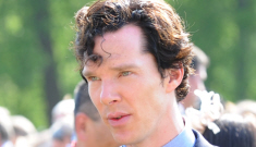 Benedict Cumberbatch attends garden party at Buckingham Palace: so hot?!