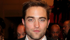 Maybe Rob Pattinson isn’t bangin’ Riley Keough, but he’s certainly bangin’ someone