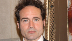 Jason Patric wants parental rights over son conceived   through sperm donation