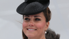 The Queen will not cancel her holiday for Duchess Kate’s Baby Crumpets