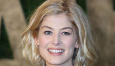 Rosamund Pike will reportedly play Amy in ‘Gone Girl’ opposite Ben Affleck