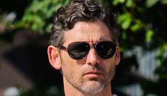 Eric Bana in a tight t-shirt & button-fly pants in the East Village: would you hit it?