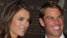 Liz Hurley & Shane Warne are ‘sorting through some private issues’, not breaking up?