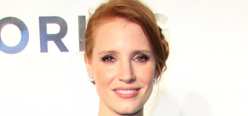 “Jessica Chastain wears Chanel, hangs out with Karl Lagerfeld” links