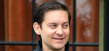Tobey Maguire & his daughter Ruby out with ‘uncle’ Leo DiCaprio: adorable?