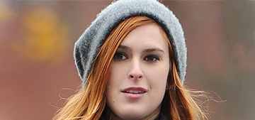 Rumer Willis’ flaming ombre & co-star on the set of her new show: super cute?