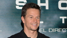Mark Wahlberg enjoys changing poopy diapers
