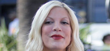 Tori Spelling shops discount groceries with Dean McDermott, who is ‘miserable’