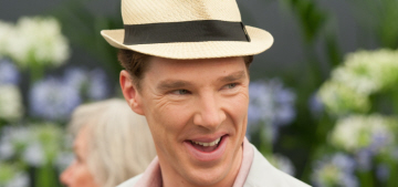 Benedict Cumberbatch tries & fails to bring back hats at the Chelsea Flower show